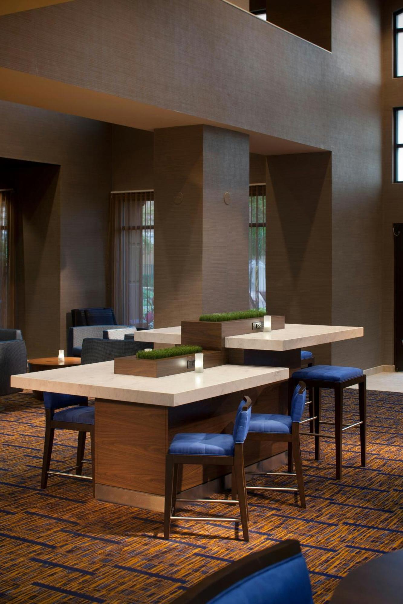 Courtyard By Marriott Orlando Lake Buena Vista In The Marriott Village Екстериор снимка
