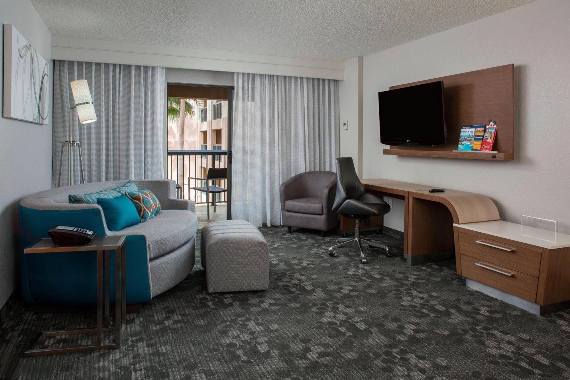 Courtyard By Marriott Orlando Lake Buena Vista In The Marriott Village Екстериор снимка